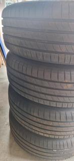 Nouveaux pneus 205/60/16, Enlèvement
