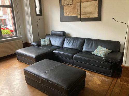 lederen hoeksalon + poef/salontafel, Huis en Inrichting, Zetels | Complete zithoeken, Gebruikt, Leer, Ophalen