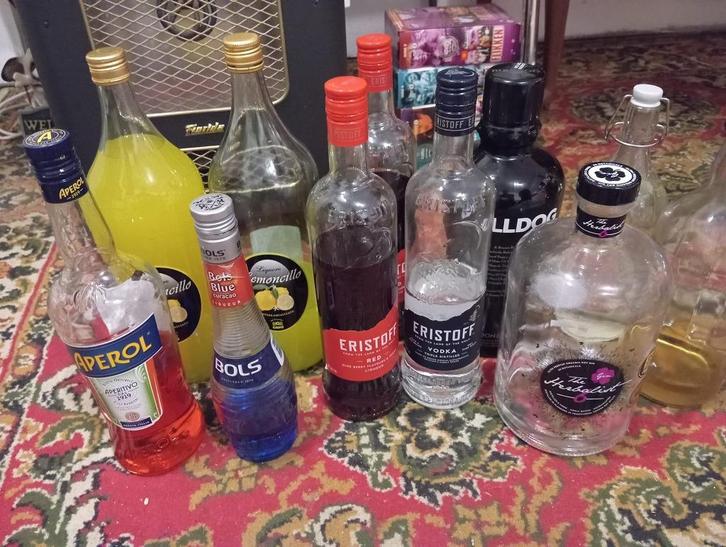 lot aangeschoten 11 flessen drank, Verzamelen, Wijnen, Vol, Ophalen