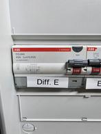 Differentieelschakelaar ABB 4P 40A en 63a / 30ma en 300ma, Ophalen of Verzenden, Zo goed als nieuw