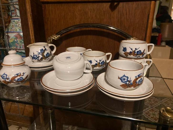 Japans keramiek bloesemservies 14 delig, Antiek en Kunst, Antiek | Servies compleet, Ophalen of Verzenden