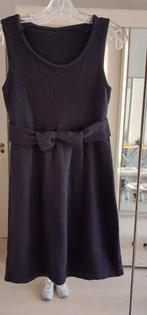 Robe hiver noire sans manche large ceinture nœud intégrée M, Maat 38/40 (M), Zwart, Ophalen of Verzenden, Zo goed als nieuw