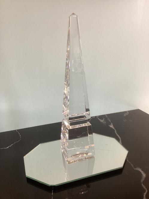 Obelisk in kristal Baccarat. 002BAC/Da., Antiek en Kunst, Kunst | Designobjecten, Ophalen