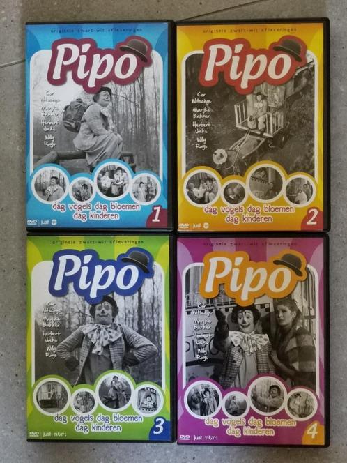DVD's Pipo deel 1t/m 4 - originele serie in zwart-wit, CD & DVD, DVD | Enfants & Jeunesse, Comme neuf, TV fiction, Coffret, Tous les âges