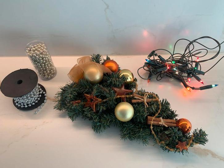 ALLES MOET WEG kerstbundel, Diversen, Kerst, Zo goed als nieuw, Ophalen