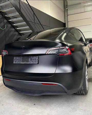 TESLA onderdelen  beschikbaar voor biedingen