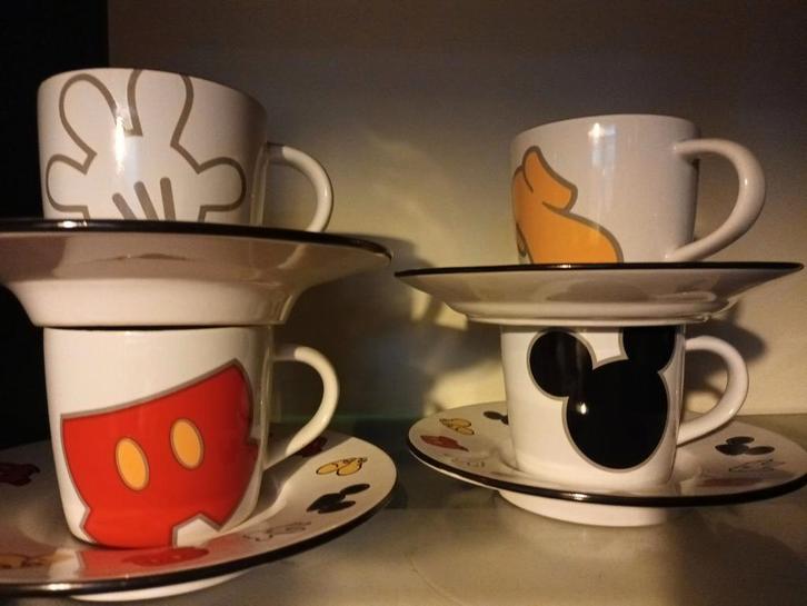 Disney Body Parts Servies, Verzamelen, Disney, Zo goed als nieuw, Servies, Mickey Mouse, Ophalen