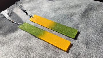 Epoxy boekenlegger - geel/groen - €5/stuk disponible aux enchères