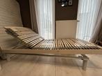 Sommier Beka 90 cm sur pieds + matelas ( lit ), Enlèvement, Comme neuf, 90 cm, Réglable