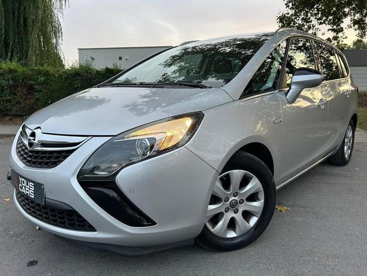 Opel Zafira 1.6CDTi **2016, Auto's, Opel, Bedrijf, Zafira, Boordcomputer, Parkeersensor, Radio, Diesel, Euro 6, Monovolume, 5 deurs