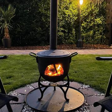 Gietijzeren Tuinhaard / Buitenkachel Vulkaan / Koken / BBQ beschikbaar voor biedingen