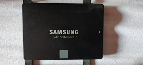 Samsung ssd 250 gig zeer goede staat, Computers en Software, Harde schijven, SSD, Ophalen of Verzenden