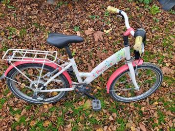 vélo pour enfants girl poppy disponible aux enchères