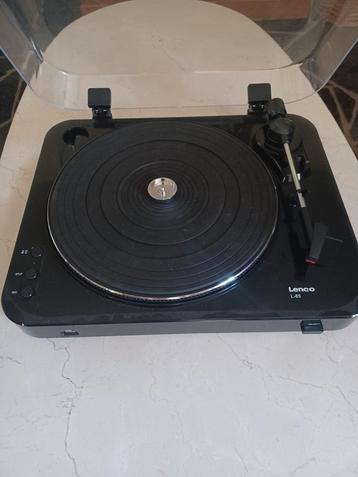 Platine tourne disque beschikbaar voor biedingen
