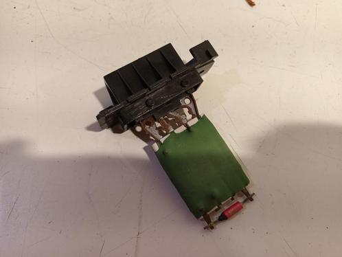 KACHELWEERSTAND Fiat Punto III (199) (01-2012/-), Auto-onderdelen, Airco en Verwarming, Fiat, Gebruikt