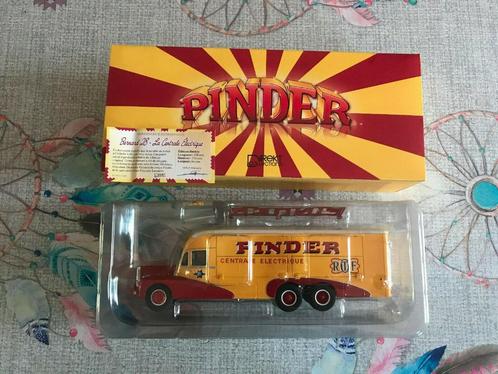 Camion BERNARD Cirque PINDER 1951 1/43 DIREKT Dinky NEUF+BTE, Hobby en Vrije tijd, Modelauto's | 1:43, Nieuw, Bus of Vrachtwagen