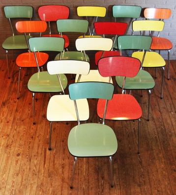 Formica Stoelen / Groen, Blauw, Geel, Oranje, Rood & Bruin beschikbaar voor biedingen
