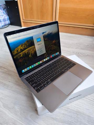 MacBook Air 2018 i5 8 GB 256 SSD  beschikbaar voor biedingen