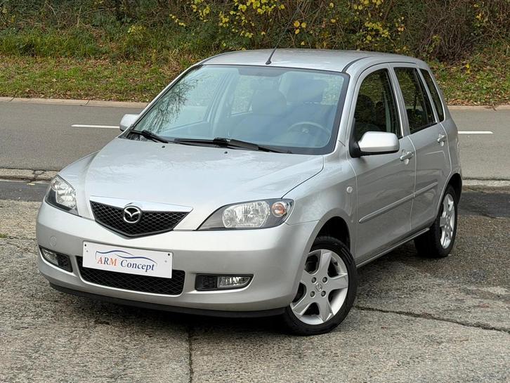 Mazda 2 1.4 Essence AUTOMATIQUE avec controle technique, Autos, Mazda, Entreprise, Achat, Vitres électriques, Essence, Euro 4