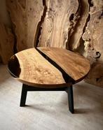 Ronde houten tafel, Ophalen