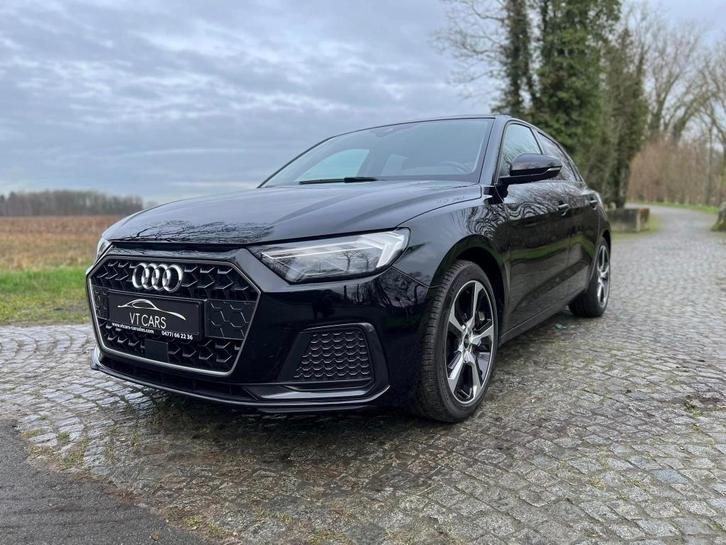 AUDI A1 SPORTBACK / CARPLAY / AUTOMAAT / FULL LED / GARANTIE, Auto's, Audi, Bedrijf, A1, ABS, Airbags, Airconditioning, Alarm
