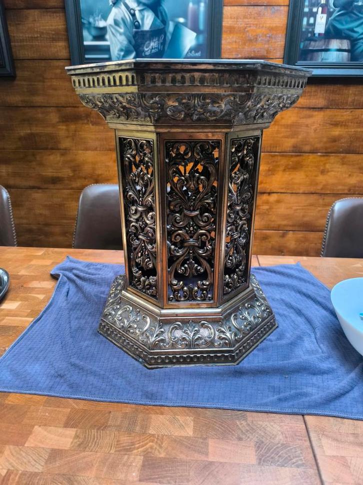 Piédestal hexagonal décoratif, Maison & Meubles, Accessoires pour la Maison | Colonnes & Piliers, Enlèvement