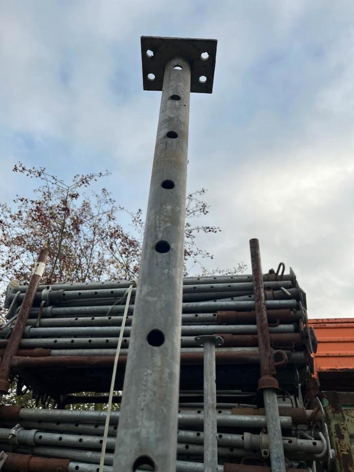 stempels schoren 600stuks, Doe-het-zelf en Bouw, Metalen, Zo goed als nieuw, IJzer, Ophalen