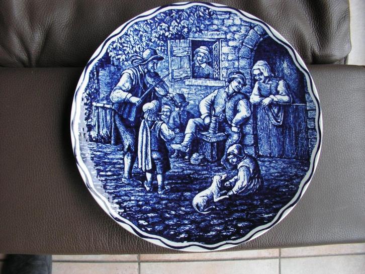 Sierbord Delfts (ook als wandbord)., Antiek en Kunst, Antiek | Keramiek en Aardewerk, Ophalen of Verzenden