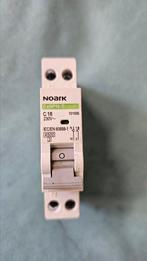 NOARK Ex9PN-S Circuit Breaker Miniature 16A 230V, Computers en Software, Netwerk switches, Ophalen of Verzenden, Nieuw