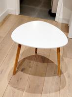 Witte Scandinavische tafel van Jysk, Ophalen, Zo goed als nieuw