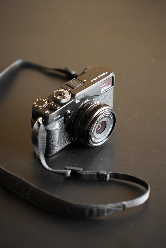 Fujifilm X-Pro2+XF 18 mm f/2,0 R + XF 16-55 mm f/2,8 R LM WR, TV, Hi-fi & Vidéo, Appareils photo numériques, Comme neuf, Enlèvement