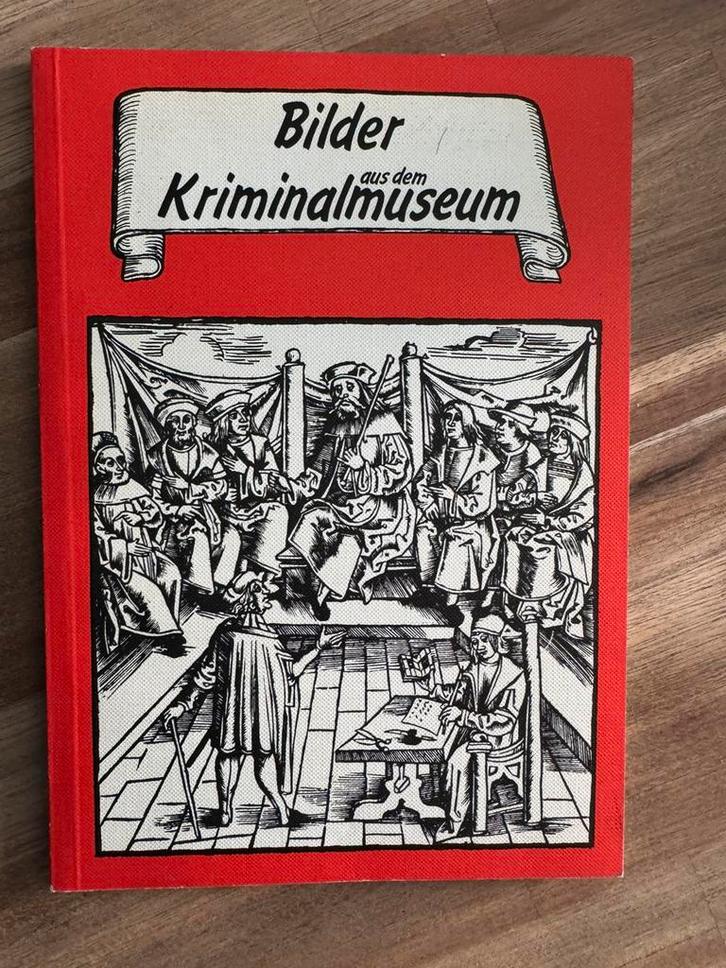 Bilder aus Kriminalmuseum, Boeken, Catalogussen en Folders, Zo goed als nieuw, Ophalen of Verzenden