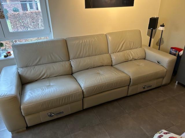 Château d ́Ax ensemble divan/2 relax électriques/angle /cuir, Huis en Inrichting, Zetels | Zetels, Zo goed als nieuw, Overige maten