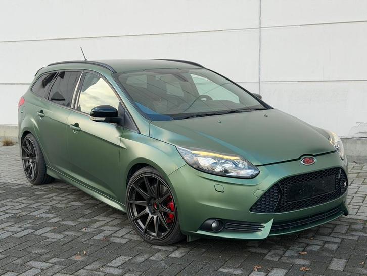 Ford Focus ST 250pk 2.0i Prachtige combinatie, Autos, Ford, Entreprise, Achat, Focus, Essence, Euro 6, 5 portes, Boîte manuelle