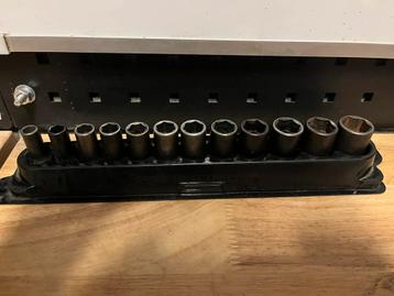Snap-on 3/8” doppenset beschikbaar voor biedingen