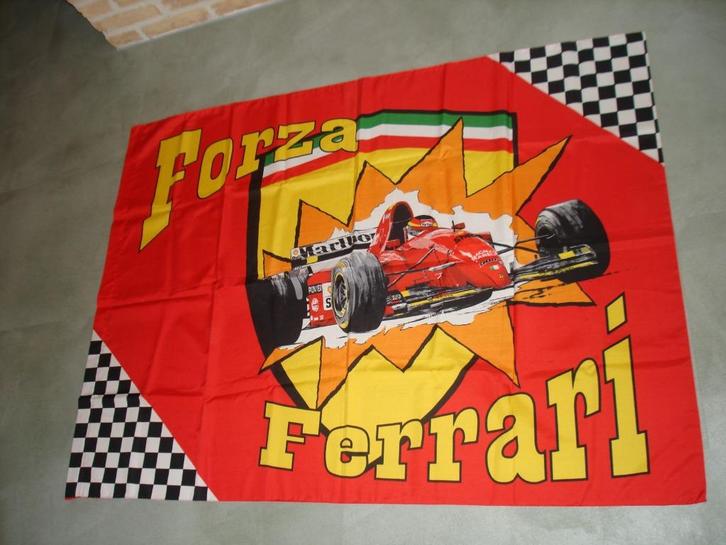 Ferrari vlag - Marlboro -, Verzamelen, Merken en Reclamevoorwerpen, Nieuw, Ophalen of Verzenden