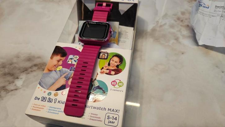 ***Smartwatch MAX donkerroze van 5-14 jaar nog 1j garanti***, Handtassen en Accessoires, Smartwatches, Zo goed als nieuw, Ophalen of Verzenden