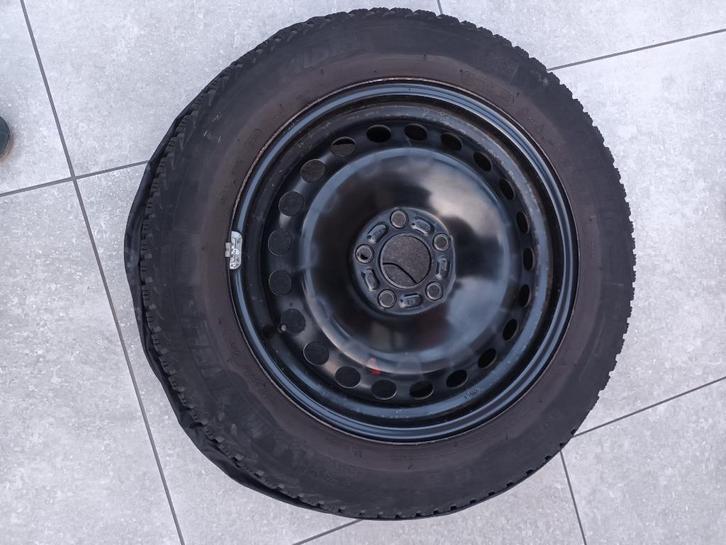 Pneus hiver - A saisir !, Auto-onderdelen, Banden en Velgen, Band(en), Winterbanden, 16 inch, 205 mm, Personenwagen, Nieuw, Ophalen