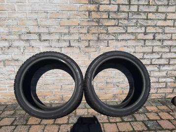 2 Stuks 20 duims Pirelli P zero 275/35R20 winterbanden beschikbaar voor biedingen