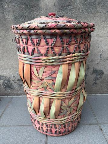 Vintage boho opbergmand handgemaakt beschikbaar voor biedingen