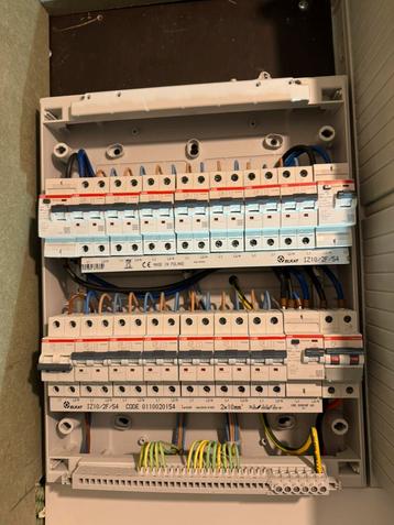  Elektriciteitswerken + keuring (0483/55.60.40)  beschikbaar voor biedingen