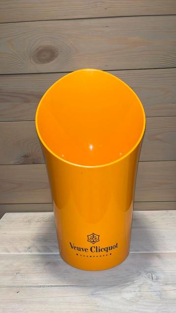 Veuve Clicquot ijsemmer als nieuw beschikbaar voor biedingen