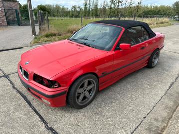 Bmw e36 320i cabrio in onderdelen te koop beschikbaar voor biedingen