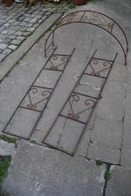 SMEEDIJZEREN BOOG, Tuin en Terras, Ophalen, Nieuw