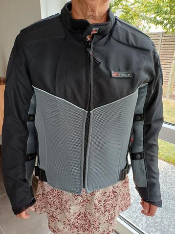 Mooie Dames/Meisjes Motovest , merk 2WHEELS  beschikbaar voor biedingen