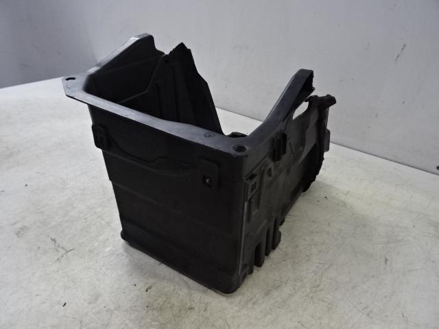 ACCUBAK Land + Range Rover Range Rover Evoque (LVJ / LVS), Auto-onderdelen, Accu's en Toebehoren, Land Rover, Gebruikt