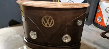 metalen en houten balk, klep in VW-stijl + verlichting, zwar beschikbaar voor biedingen