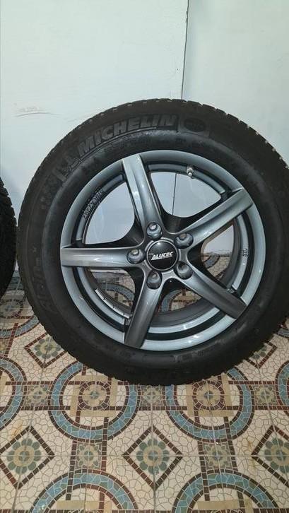Bmw 3serie en 4serie velgen 16inch winterset, Auto-onderdelen, Banden en Velgen, Band(en), Winterbanden, 16 inch, Overige, Ophalen