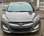 Hyundai i30 - benzine - weinig km’s - GPS- Bluetooth, Voorwielaandrijving, Euro 5, Stof, 4 cilinders