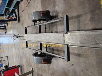 motor/quad-aanhanger  beschikbaar voor biedingen